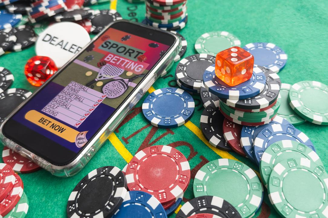 Start playing now and unlock huge bonuses and exciting rewards 34 Start playing now and unlock huge bonuses and exciting rewards 34